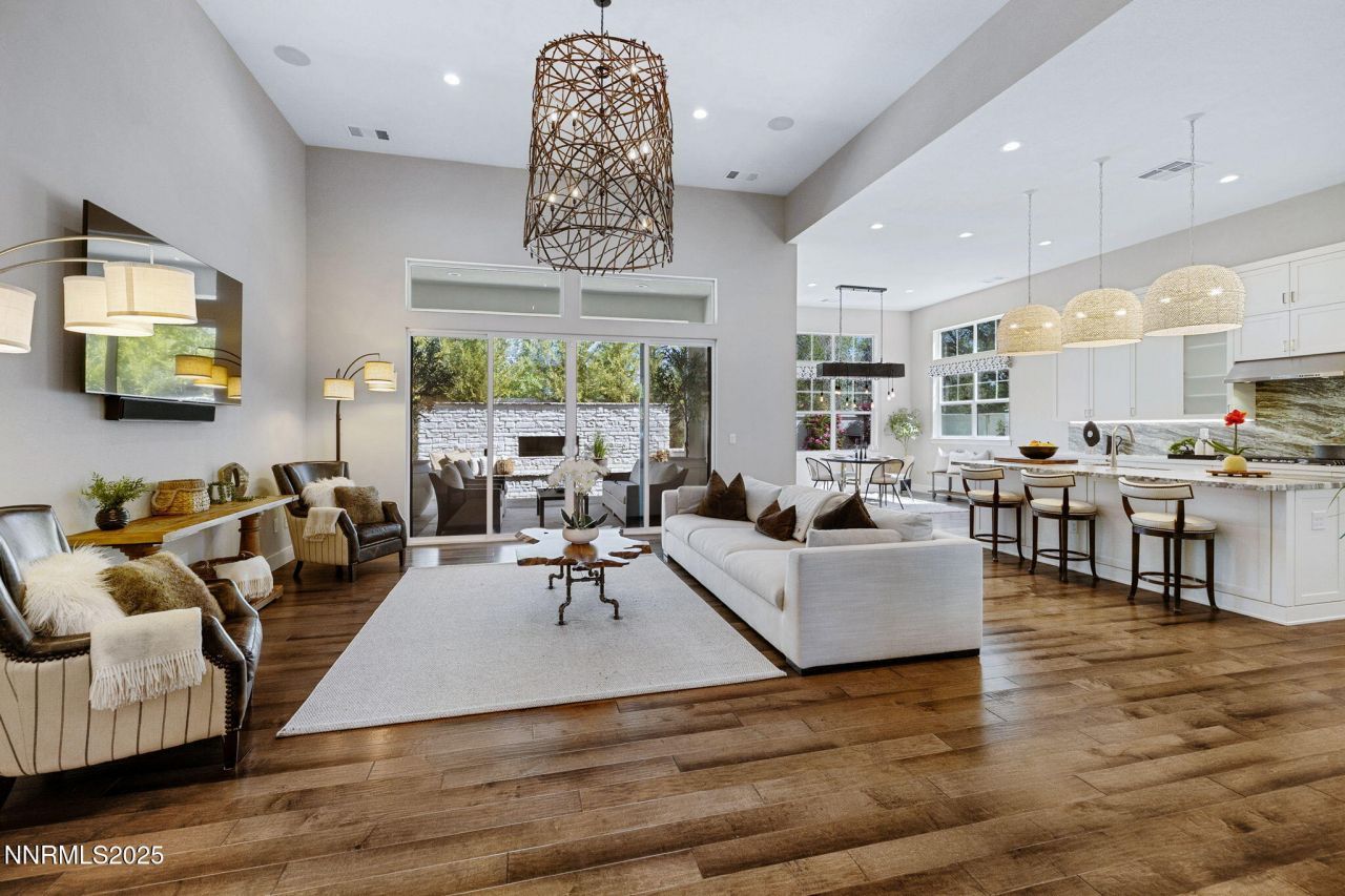 709 W Pleasant Oak Trail, Reno, NV 89511 Photo