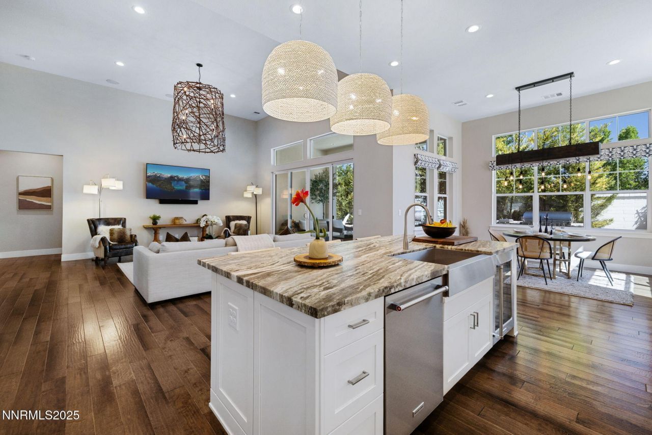 709 W Pleasant Oak Trail, Reno, NV 89511 Photo