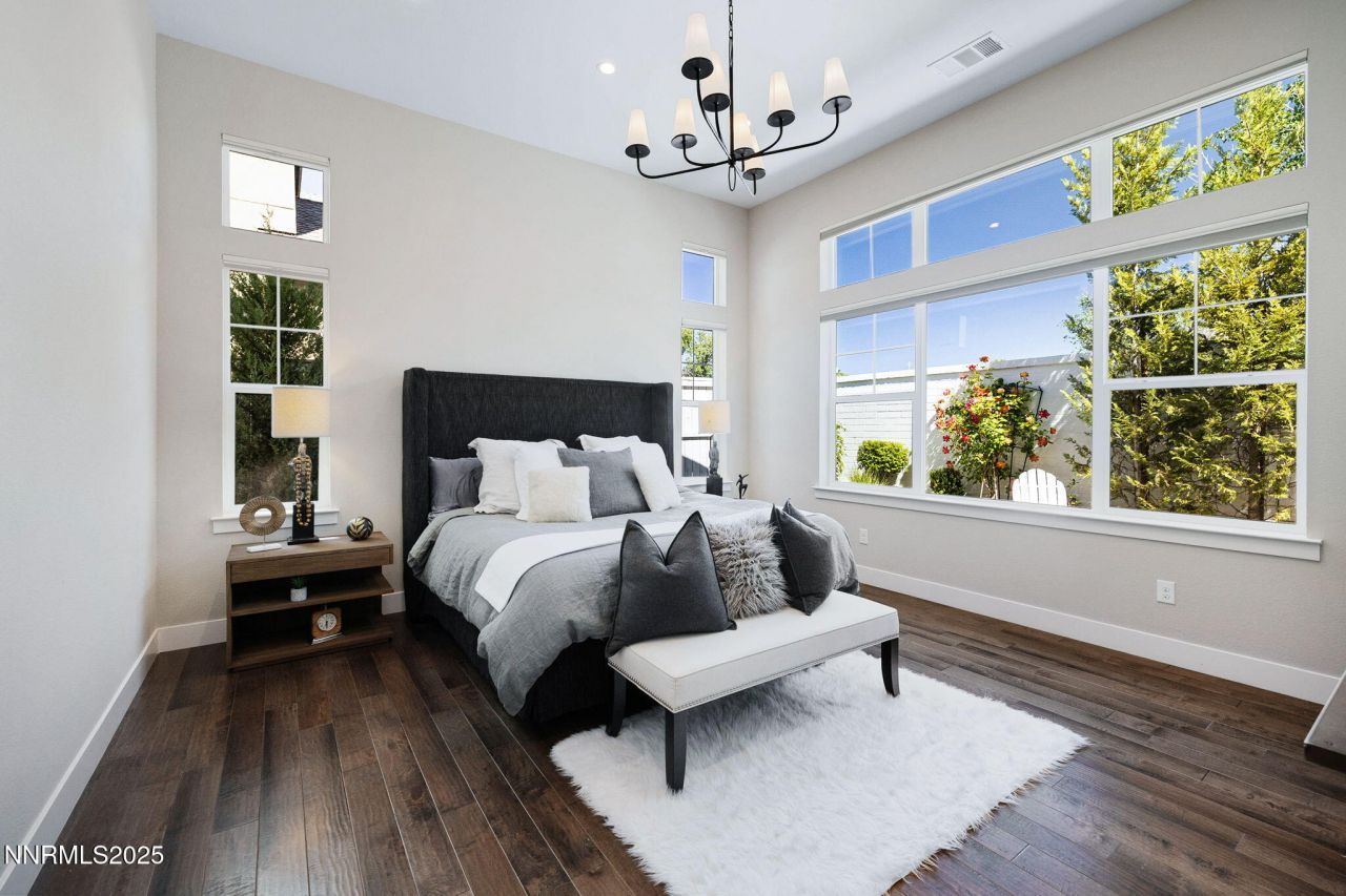 709 W Pleasant Oak Trail, Reno, NV 89511 Photo