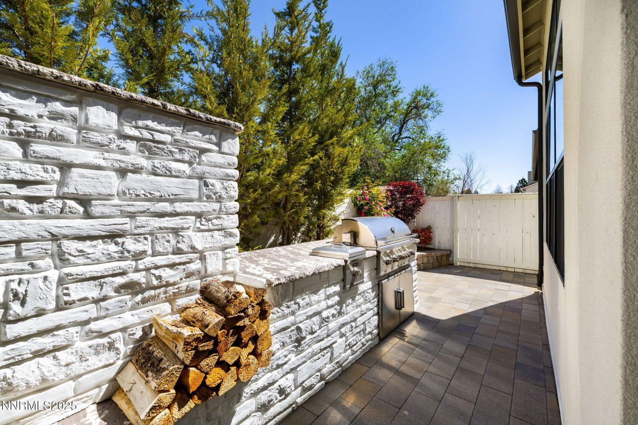 709 W Pleasant Oak Trail, Reno, NV 89511 Photo