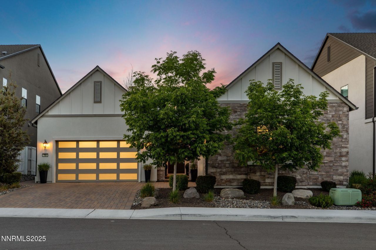 709 W Pleasant Oak Trail, Reno, NV 89511 Photo