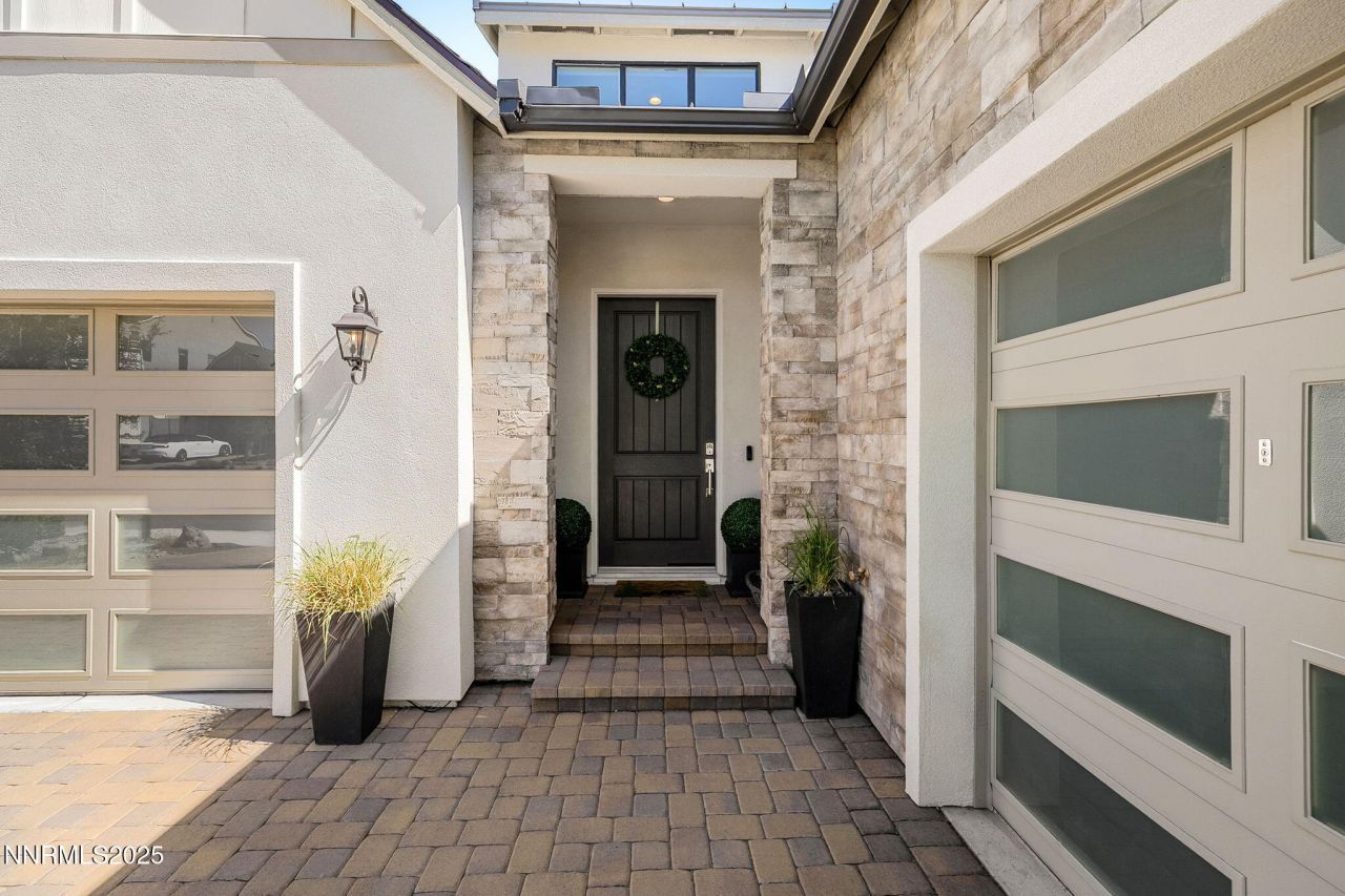 709 W Pleasant Oak Trail, Reno, NV 89511 Photo