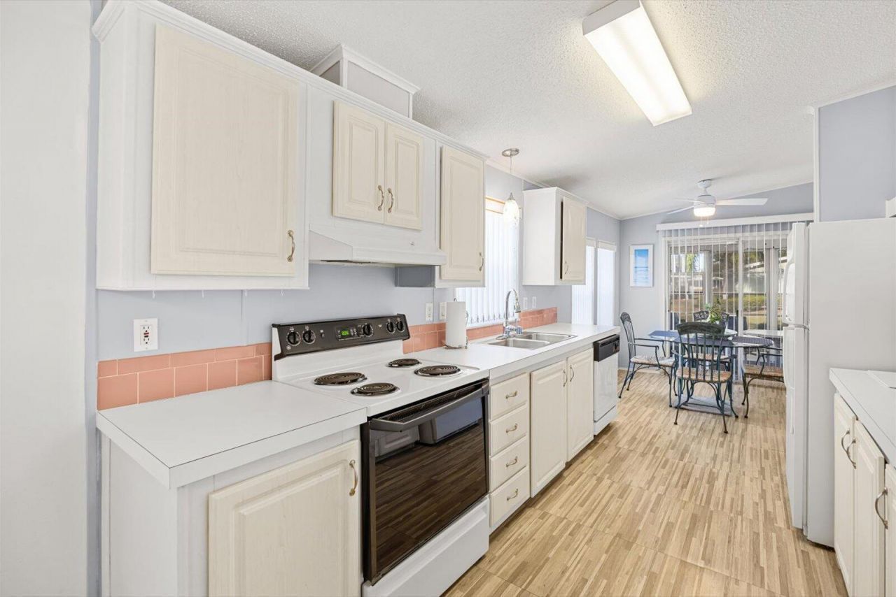 3805 Doral Court, Port Saint Lucie, FL 34952 Photo