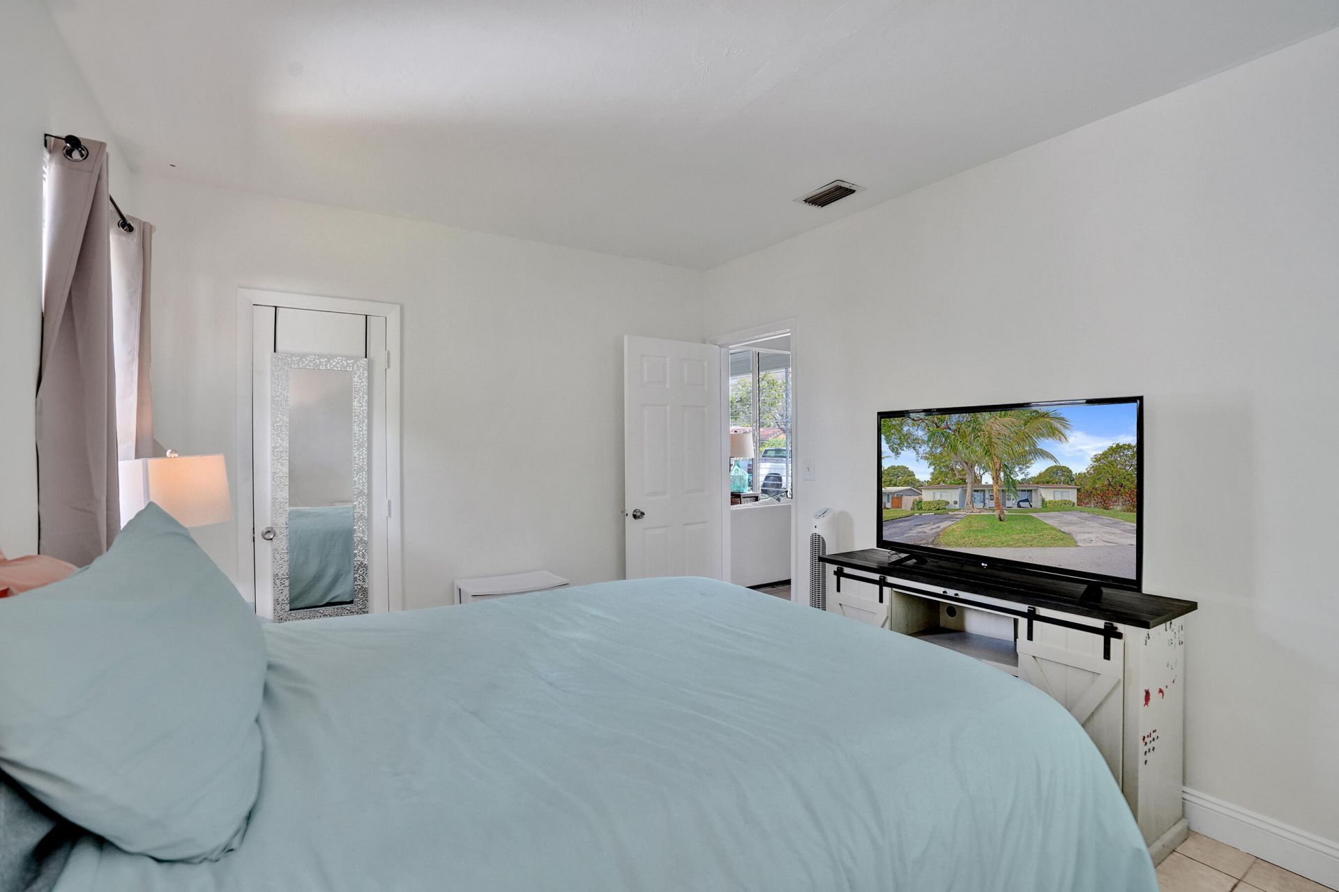 2461 NE 20th Avenue, Lighthouse Point, FL 33064 Photo