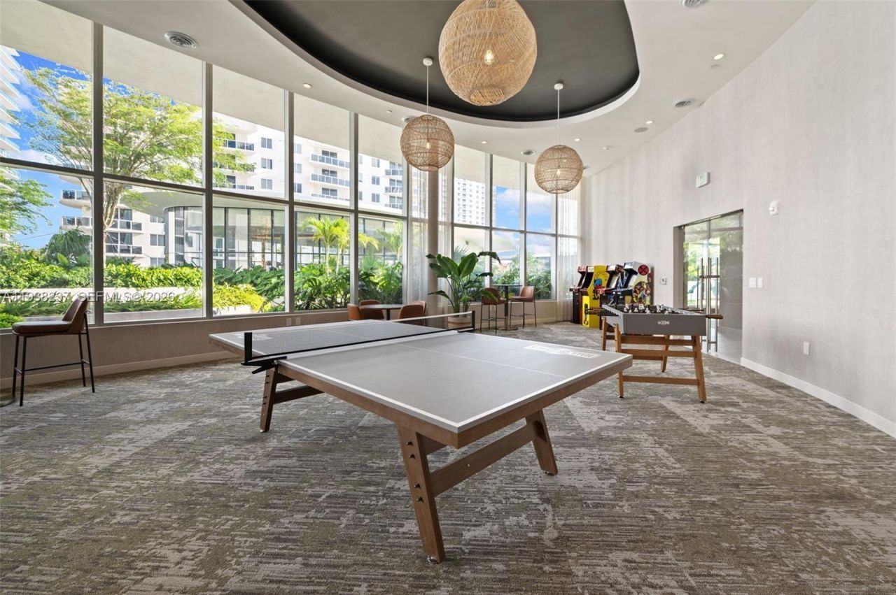 700 NE 24th St, Unit 2105, Miami, FL 33137 Photo