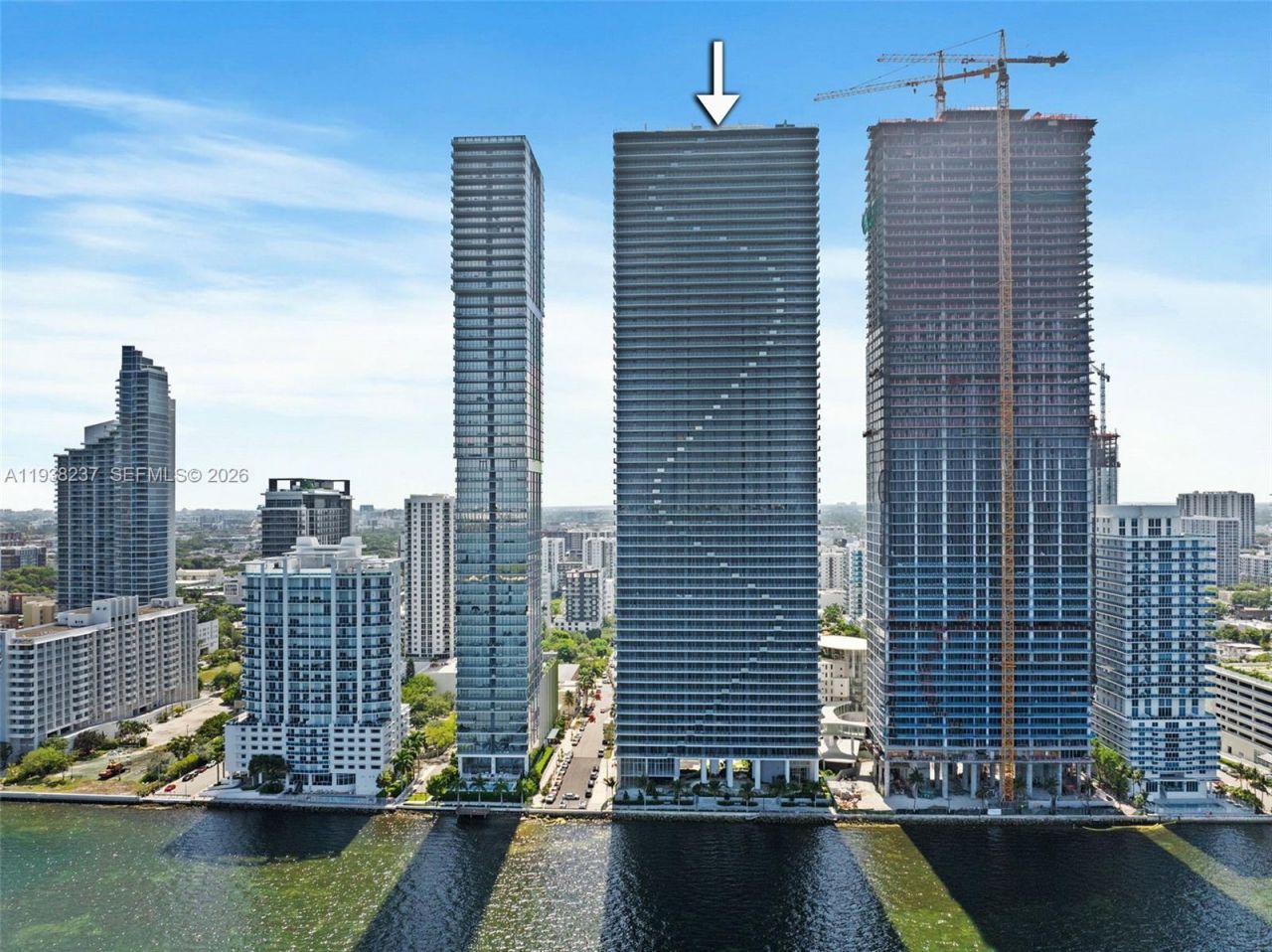 700 NE 24th St, Unit 2105, Miami, FL 33137 Photo