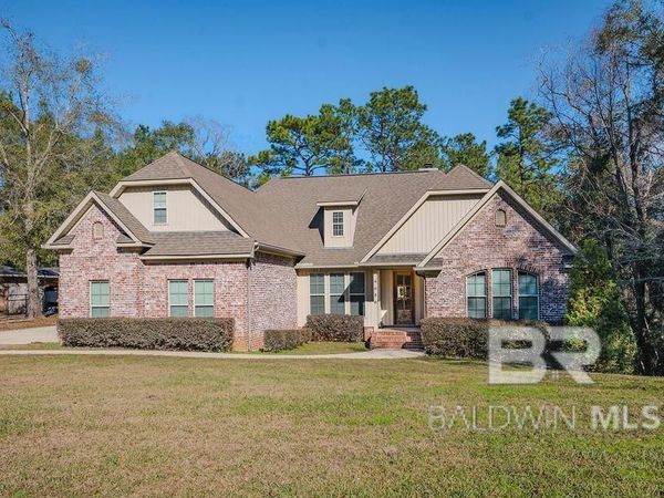 4686 Pine Avenue, Saraland, AL 36571