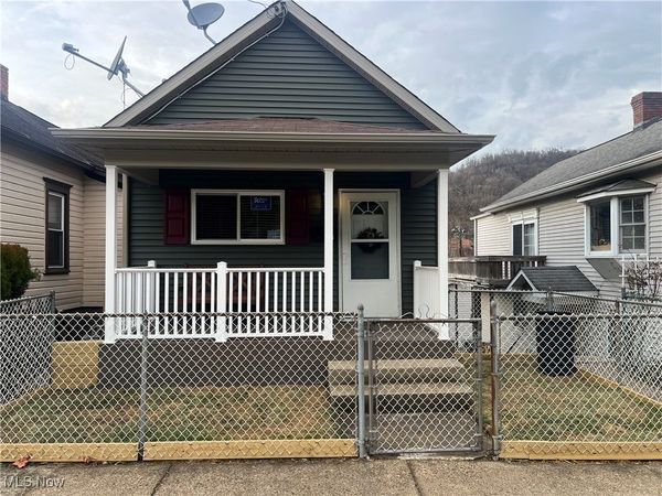 806 Howard Street, Bridgeport, OH 43912