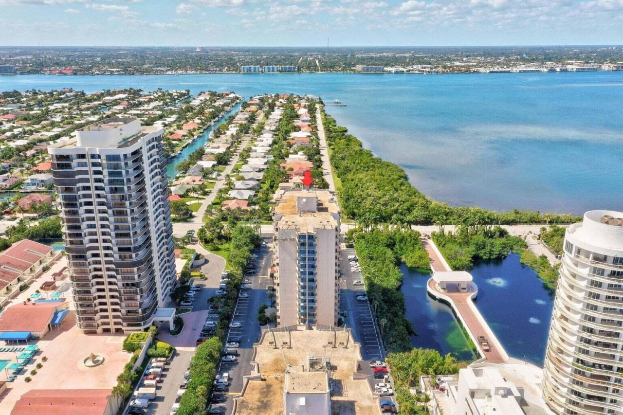 4200 N Ocean Drive, Unit 2-201, Singer Island, FL 33404 Photo