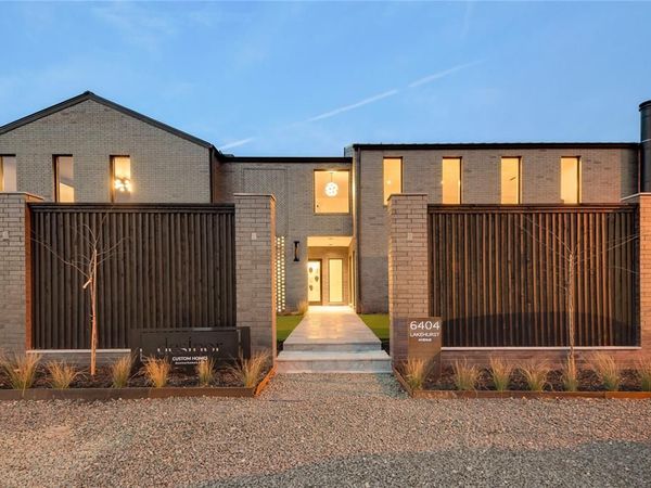 6404 Lakehurst Avenue, Dallas, TX 75230