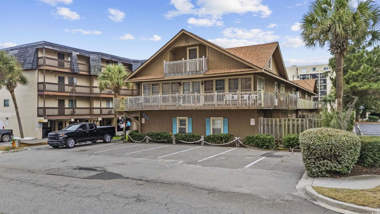 203 76th Ave. N Photo 4