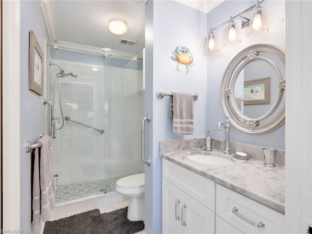 725 Saratoga Cir, Unit A101, Naples, FL 34104 Photo