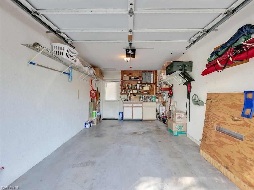 725 Saratoga Cir, Unit A101, Naples, FL 34104 Photo