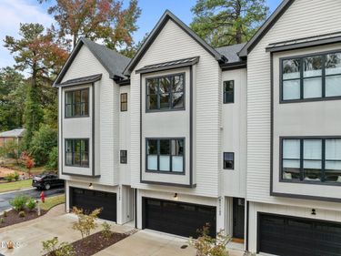 811 Maple Berry Lane, Unit 105, Raleigh, NC 27607