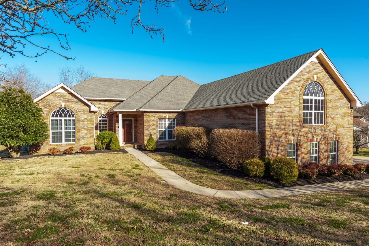 1006 Stafford Ct, Hendersonville, TN 37075 Main Photo