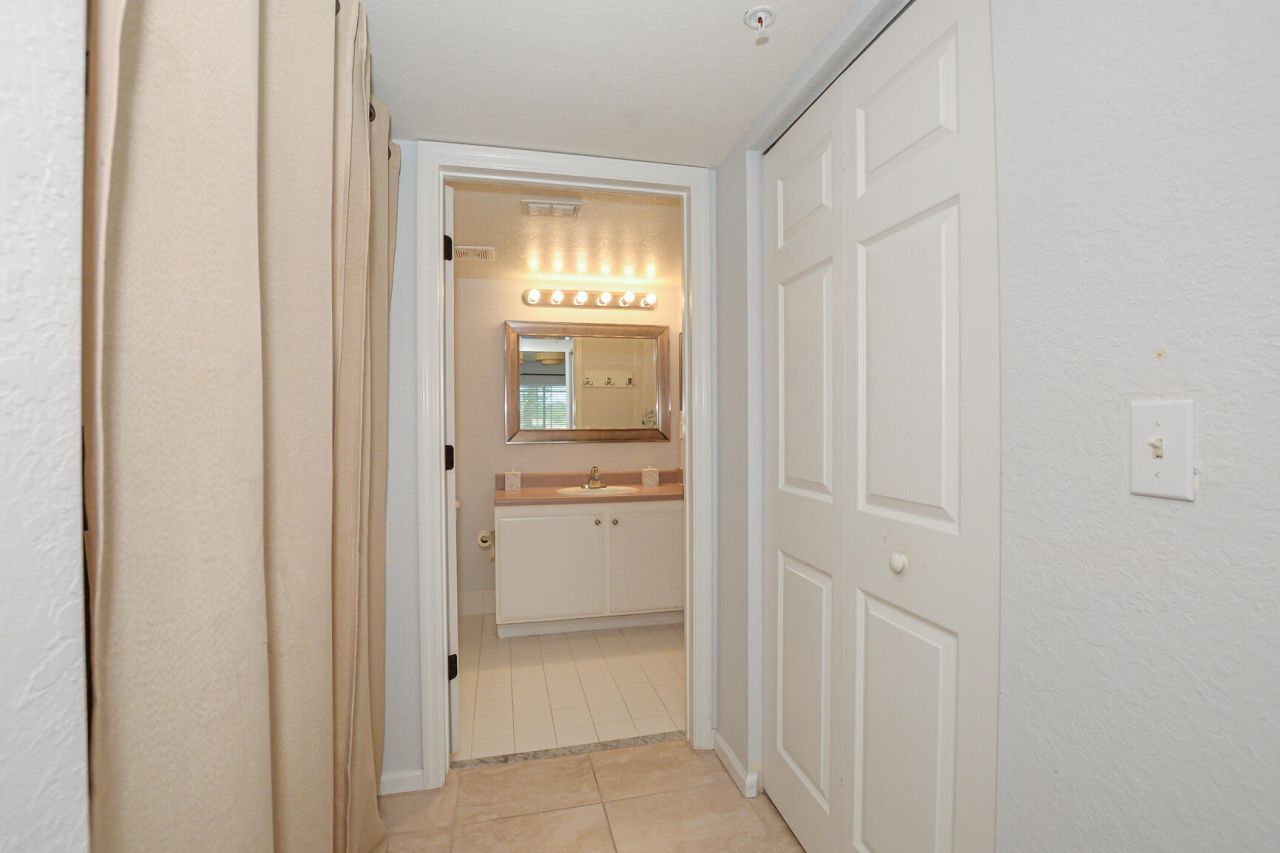 151 SW Palm Drive, Unit 208, Port Saint Lucie, FL 34986 Photo
