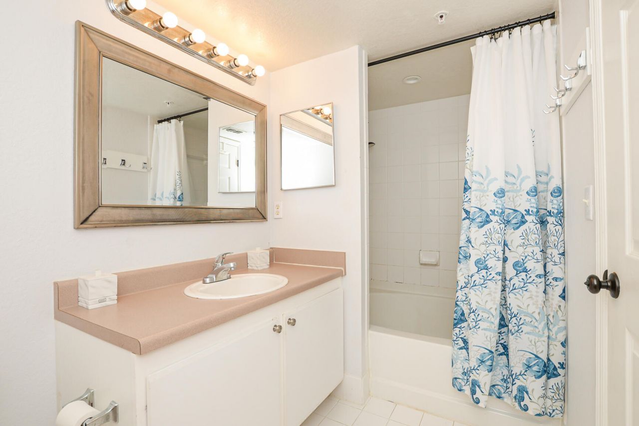 151 SW Palm Drive, Unit 208, Port Saint Lucie, FL 34986 Photo