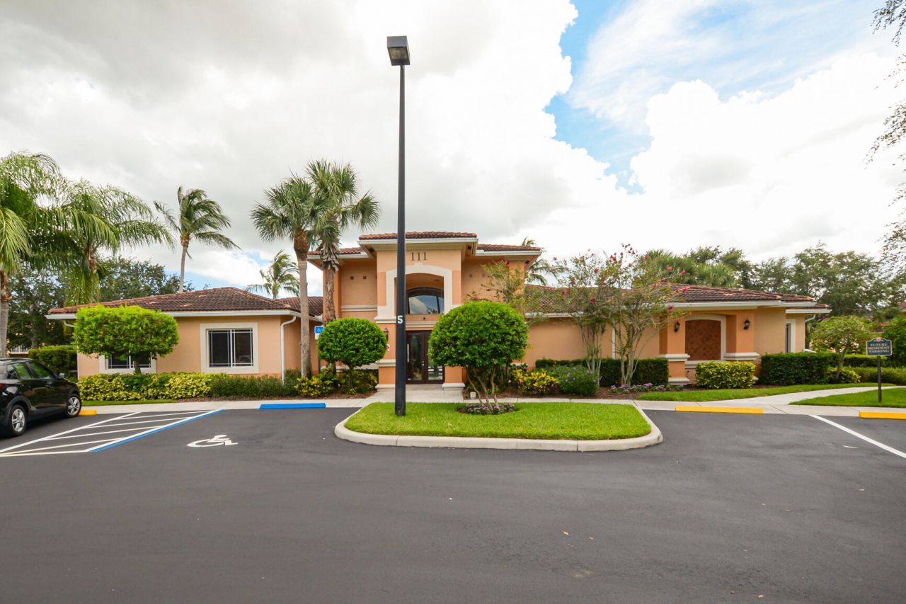 151 SW Palm Drive, Unit 208, Port Saint Lucie, FL 34986 Photo
