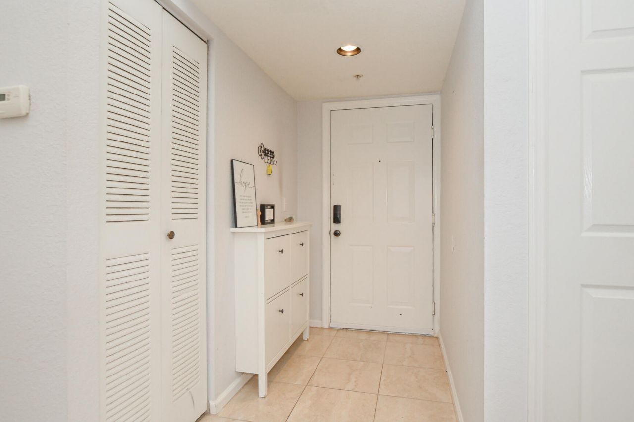 151 SW Palm Drive, Unit 208, Port Saint Lucie, FL 34986 Photo