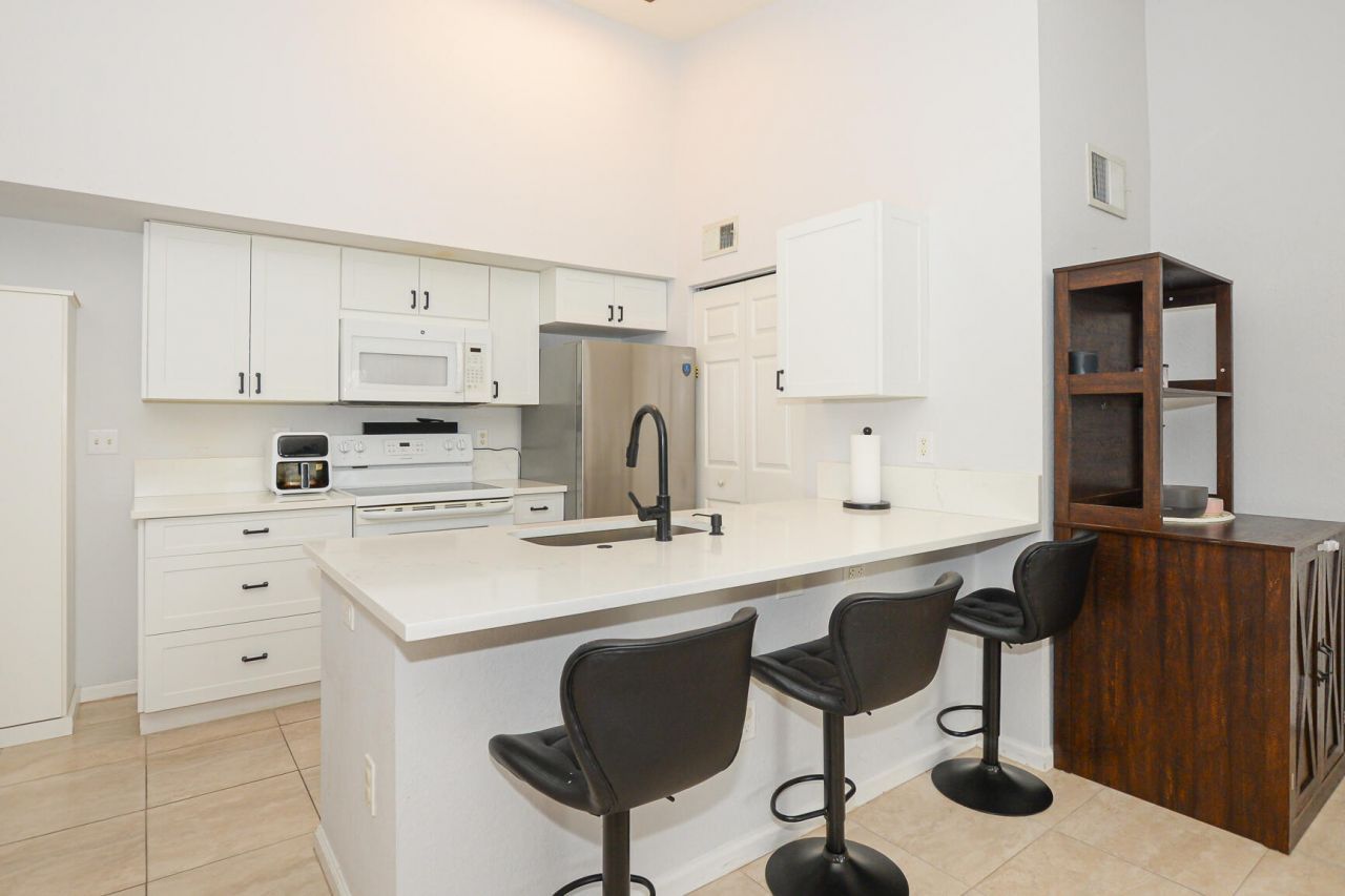 151 SW Palm Drive, Unit 208, Port Saint Lucie, FL 34986 Photo