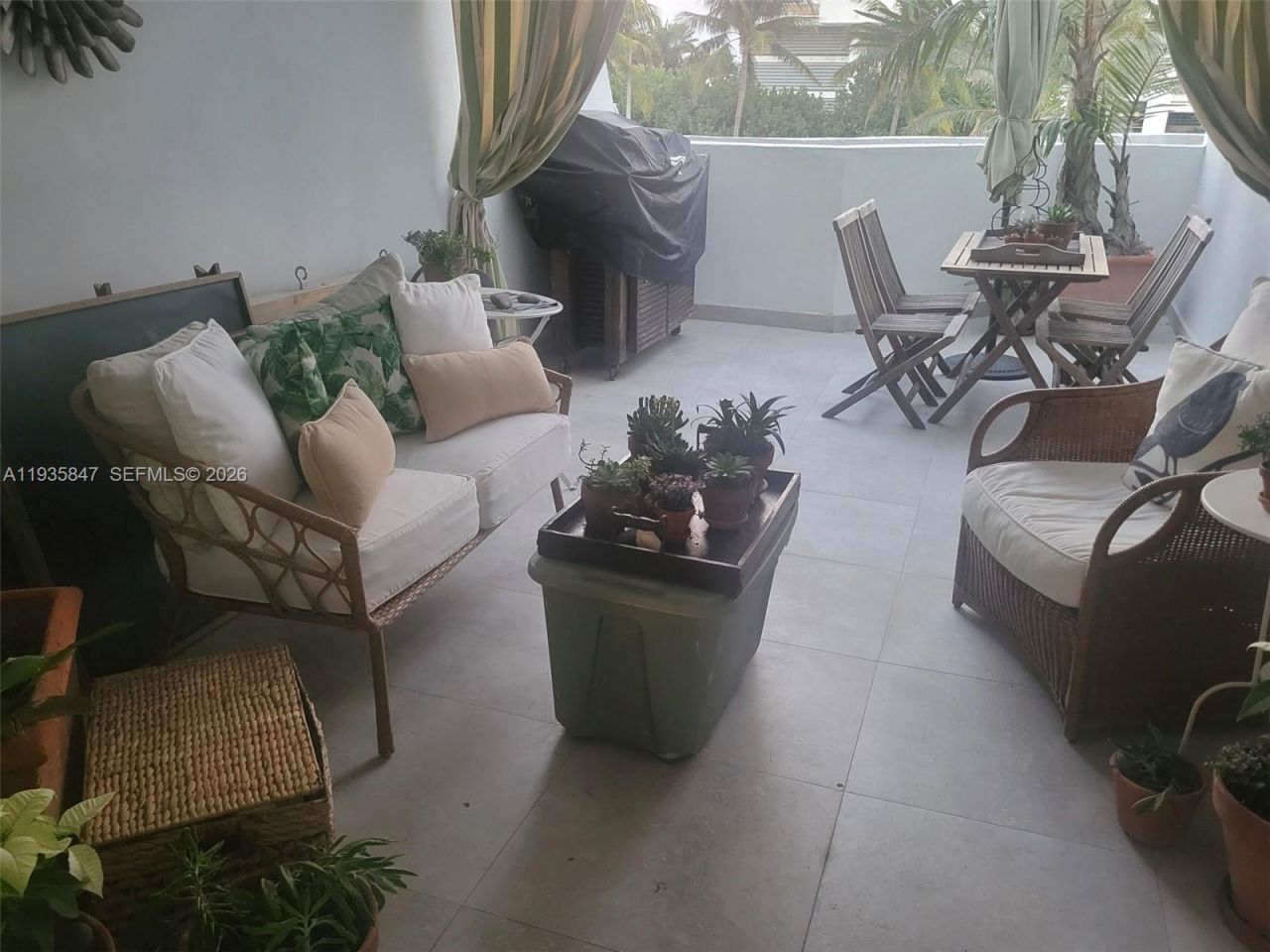 5880 Collins Ave, Unit 302, Miami Beach, FL 33140 Photo