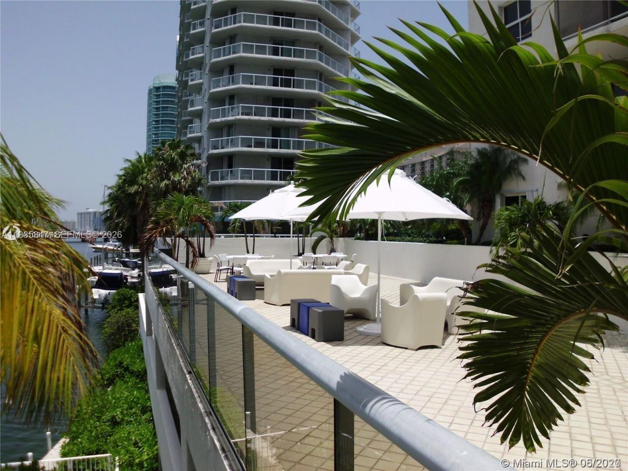 5880 Collins Ave, Unit 302, Miami Beach, FL 33140 Photo