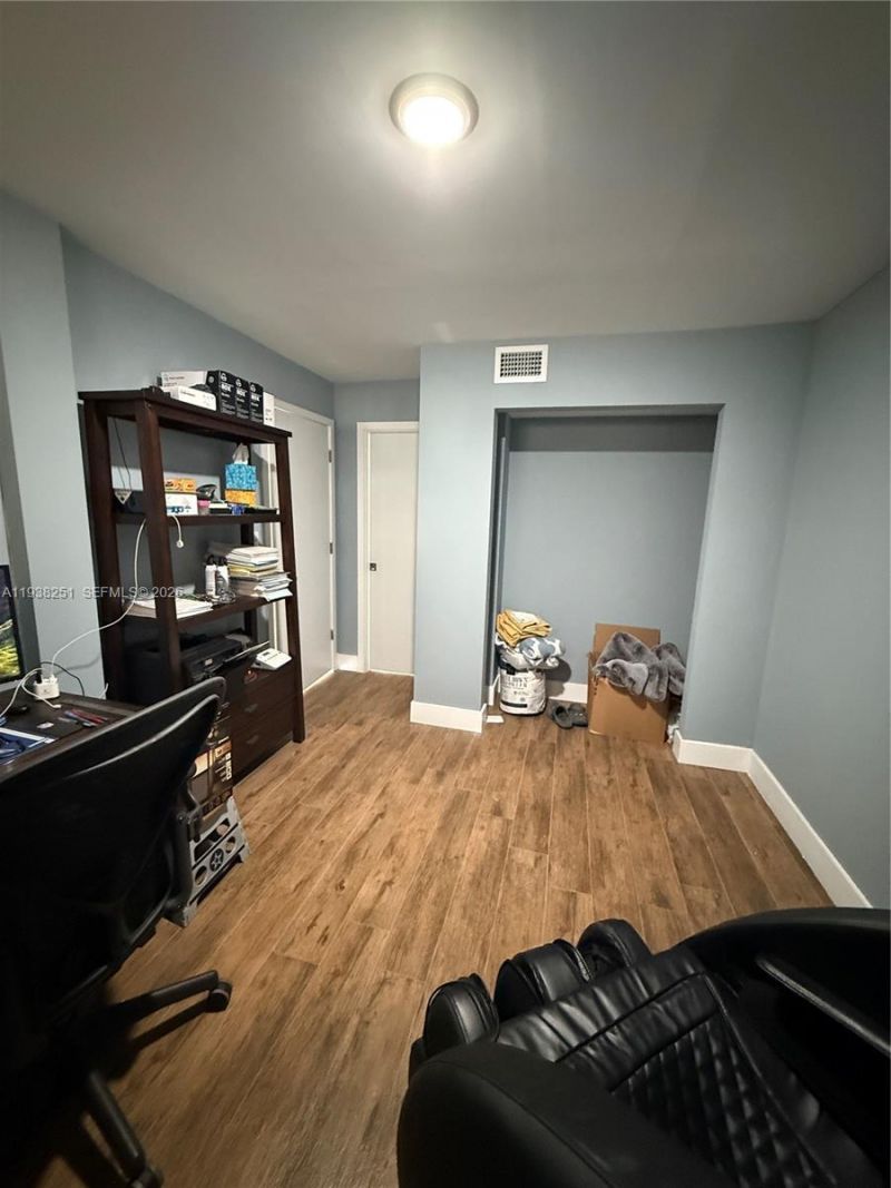 995 SW 84th Ave, Unit 304, Miami, FL 33144 Photo