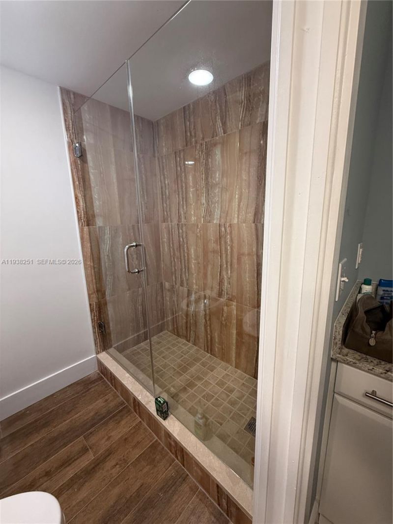 995 SW 84th Ave, Unit 304, Miami, FL 33144 Photo