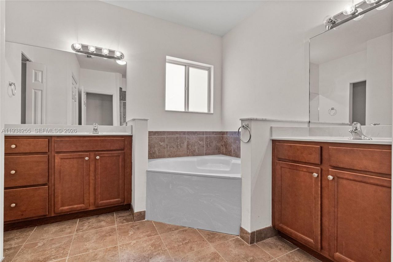 2332 SE 16th Pl, Unit 2332, Homestead, FL 33035 Photo