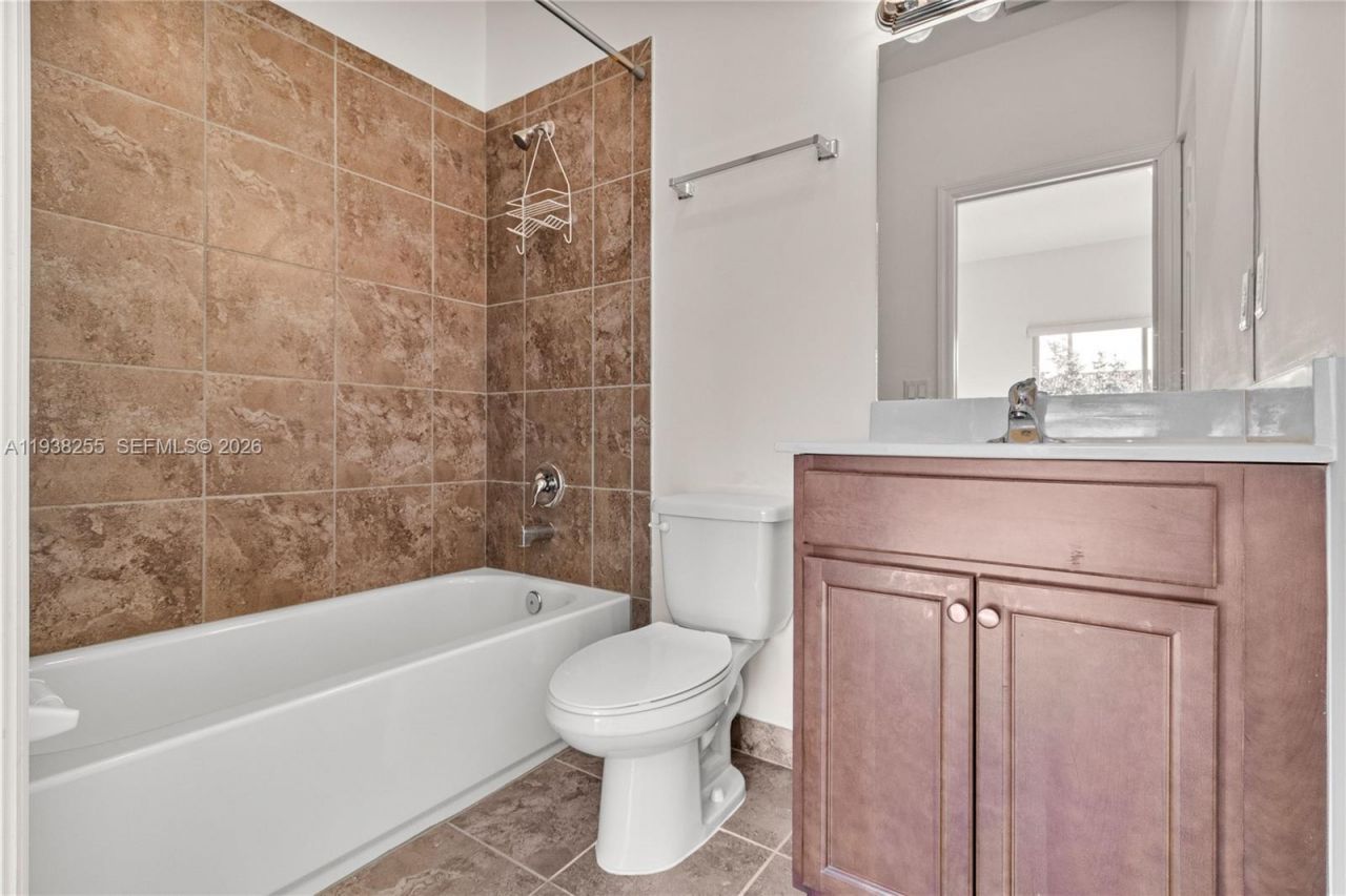 2332 SE 16th Pl, Unit 2332, Homestead, FL 33035 Photo