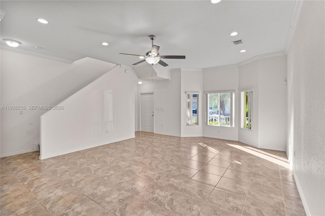 2332 SE 16th Pl, Unit 2332, Homestead, FL 33035 Photo