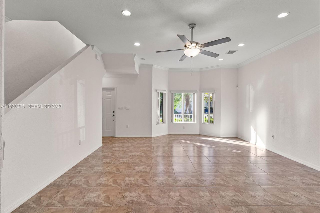 2332 SE 16th Pl, Unit 2332, Homestead, FL 33035 Photo