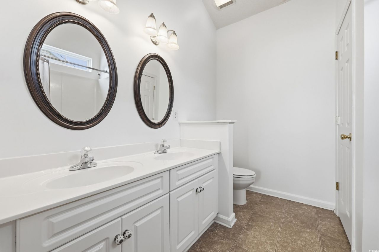 371 Harbour Reef Dr. Photo 12