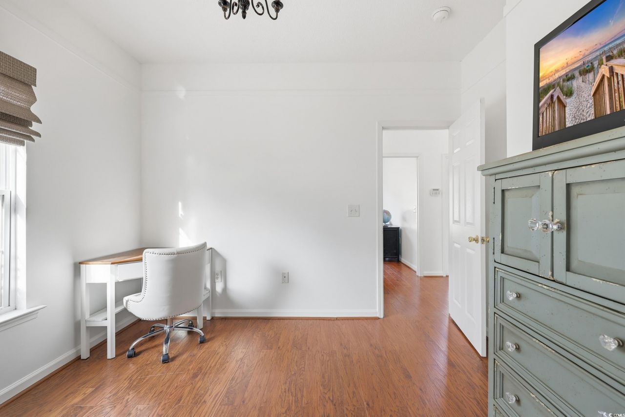 371 Harbour Reef Dr. Photo 13