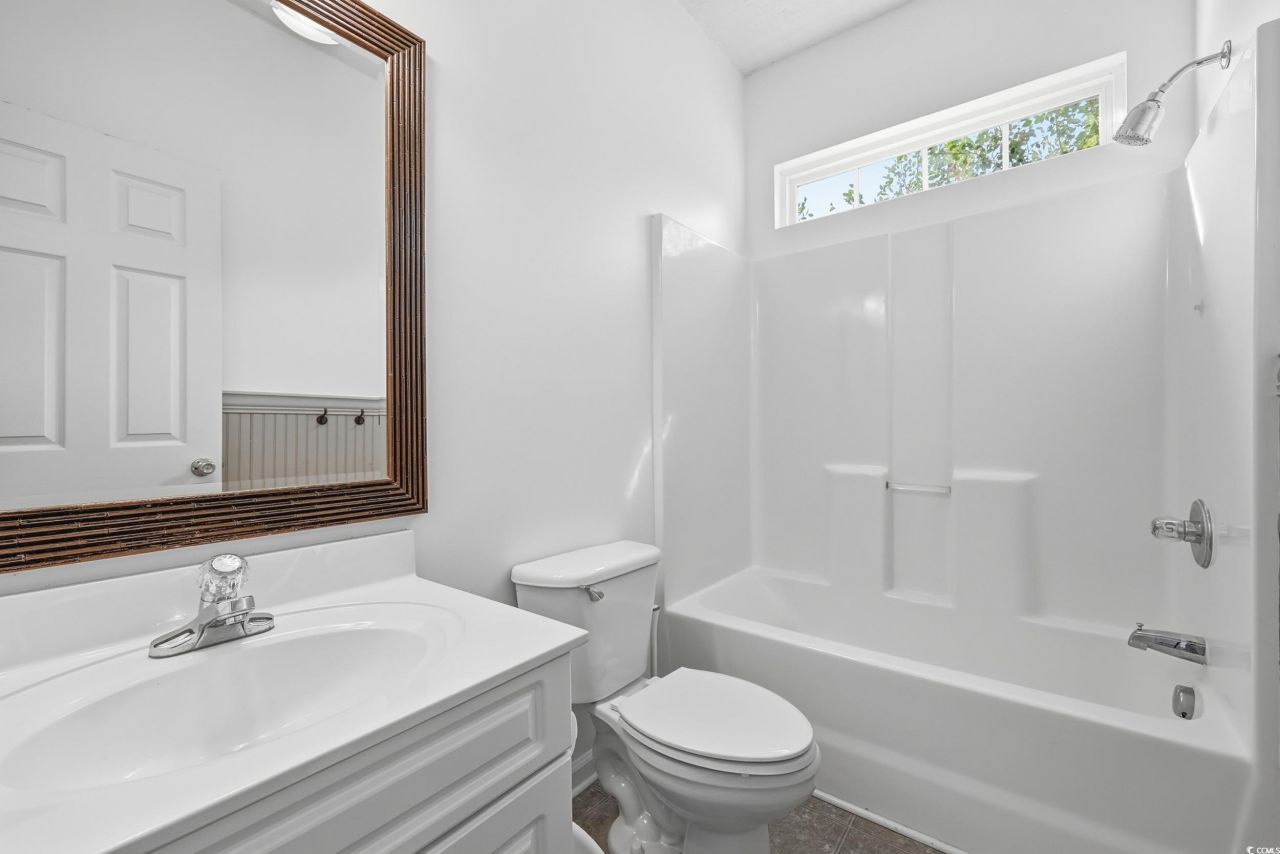 371 Harbour Reef Dr. Photo 23