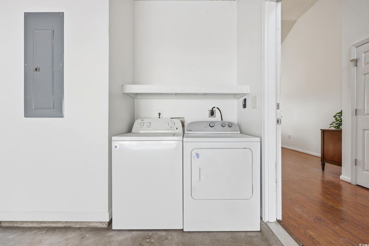 371 Harbour Reef Dr. Photo 26