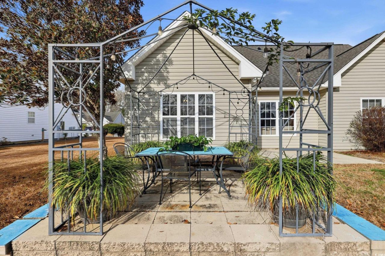 371 Harbour Reef Dr. Photo 31