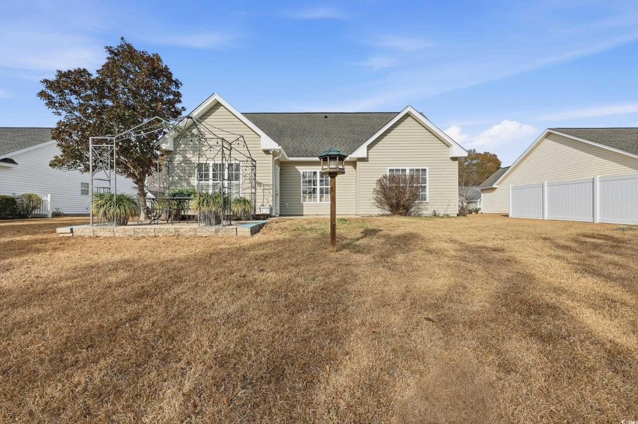 371 Harbour Reef Dr. Photo 32