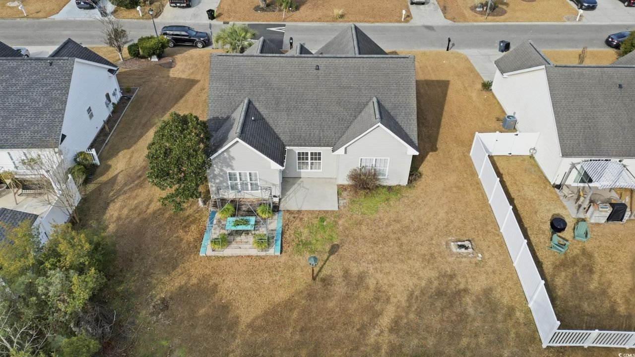 371 Harbour Reef Dr. Photo 38