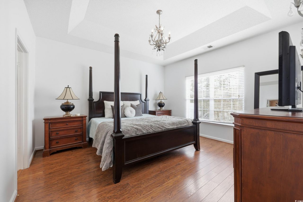 371 Harbour Reef Dr. Photo 8