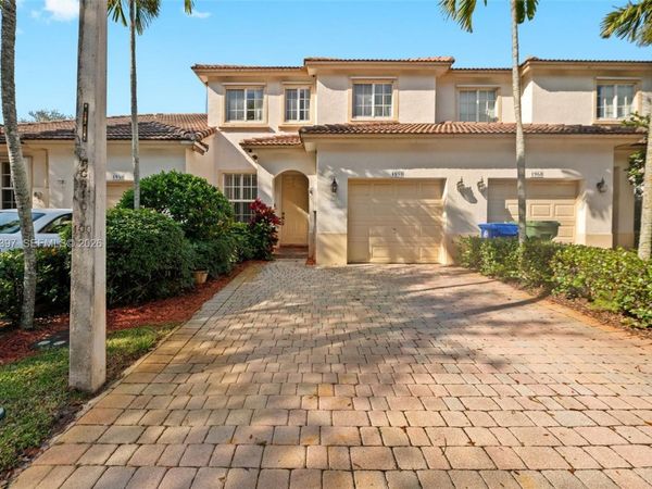 1958 NW 79th Way, Pembroke Pines, FL 33024