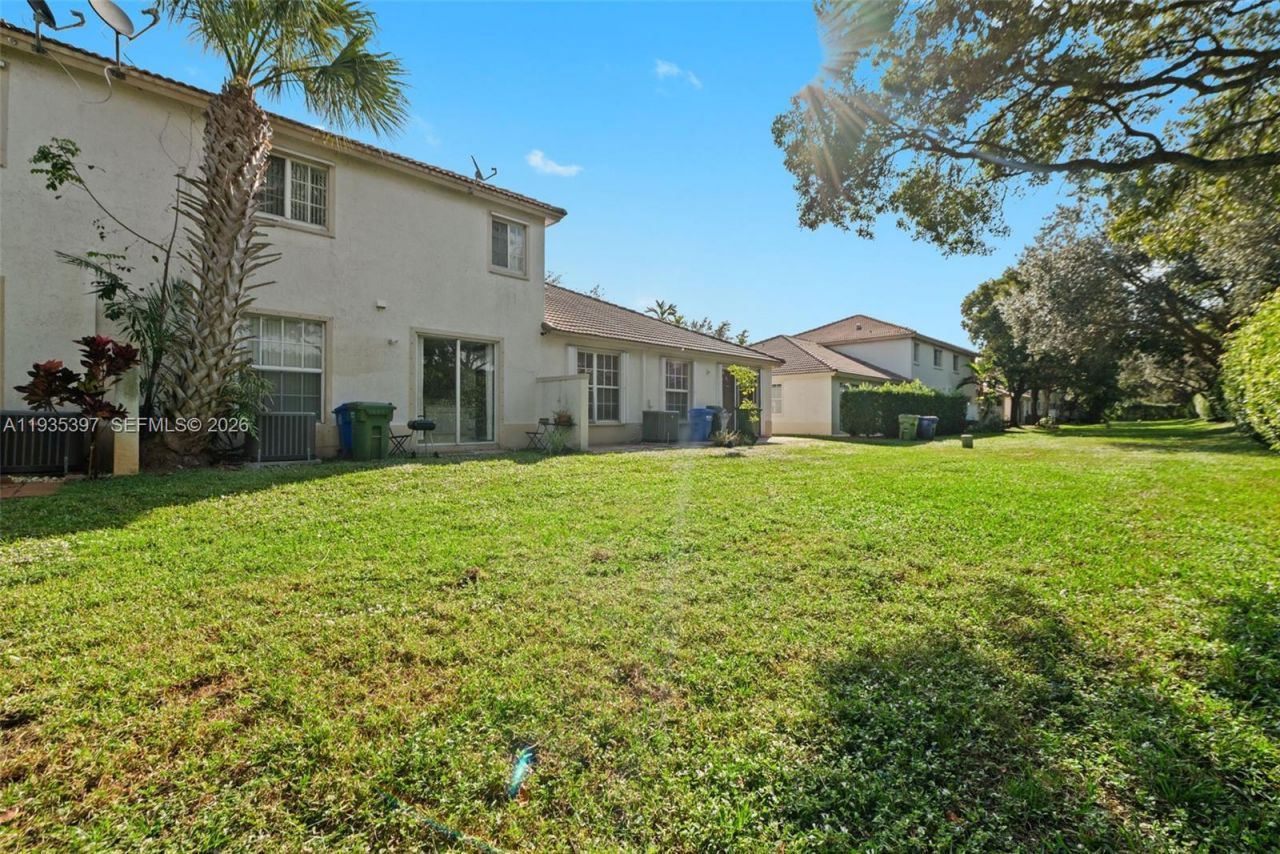 1958 NW 79th Way, Pembroke Pines, FL 33024 Photo