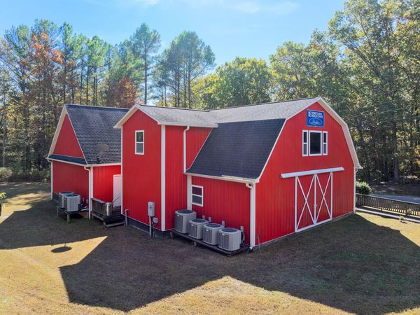 215 Baker Rd, Huntingdon, TN 38344