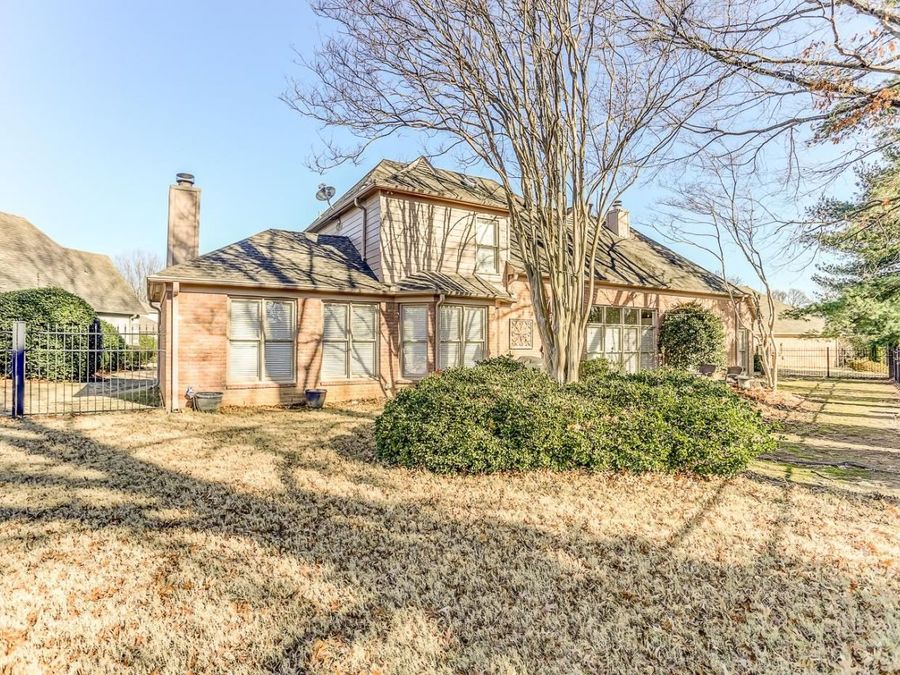 Property Image 4