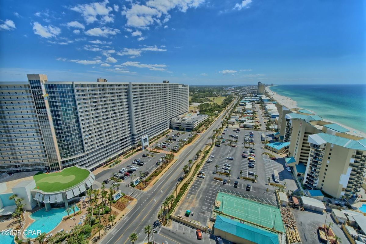 Laketown Wharf 1213 in Panama City Beach w/ 1 BR (Sleeps6), image size:1200x800