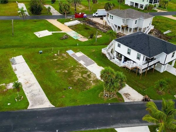 13660 Gannet DR, FORT MYERS, FL 33908