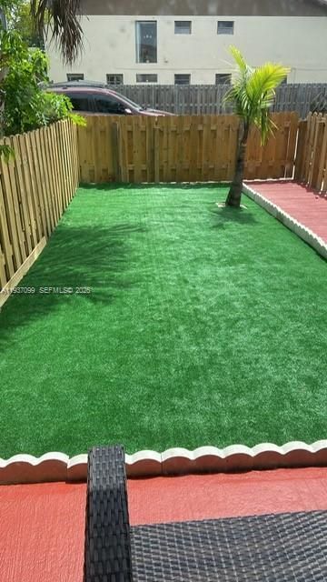 1570 NE 151 St, Unit 102, Miami, FL 33162 Photo