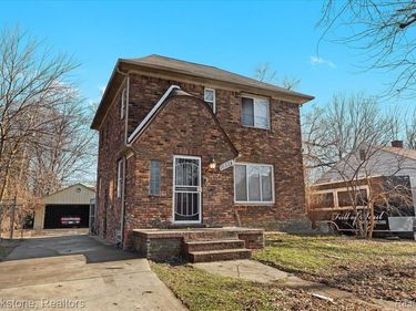 16524 Pierson Street, Detroit, MI 48219