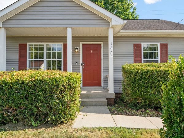 1628 Hannibal Dr, Oak Grove, KY 42262