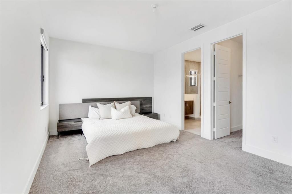 10595 S Lago Vista Cir, Parkland, FL 33076 Photo